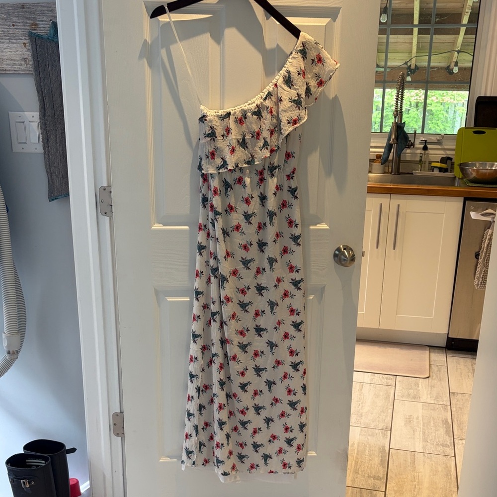 One-Shoulder Floral Maxi Silk Dress